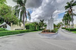 6840 SW 45th Ln, Miami, FL 33155, Sold 02/02/22