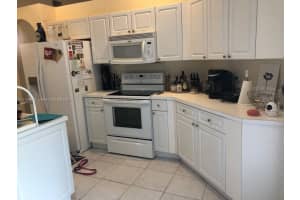5192 NW 112th Pl, Doral, FL 33178, Sold 02/04/22