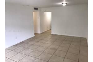 15201 NE 6th Ave APT C111, Miami, FL 33162, Sold 02/25/22