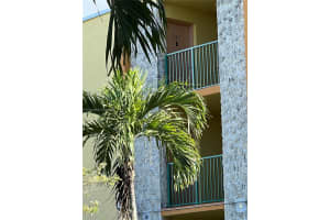 606 W 81st St, Hialeah, FL 33014, Sold 02/09/22