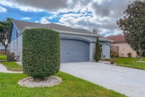 5209 Arbor Glen Cir, Lake Worth, FL 33463, Sold 02/04/22