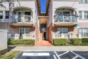 8956 W Flagler St APT 203, Miami, FL 33174, Sold 02/16/22