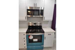 2800 SW 22nd Ave, Delray Beach, FL 33445, Sold 02/04/22