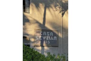 815 NE 28th St, Wilton Manors, FL 33334, Sold 02/09/22