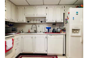 1865 Brickell Ave APT A2006, Miami, FL 33129, Sold 05/20/22