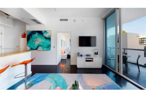 100 South Pointe Dr, Miami Beach, FL 33139, Sold 02/01/22