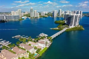 4042 Island Estates Dr, Miami, FL 33160, Sold 04/29/22