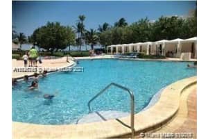 3001 S Ocean Dr, Hollywood, FL 33019, Sold 04/20/22