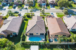 20859 NW 17th St, Pembroke Pines, FL 33029, Sold 02/04/22