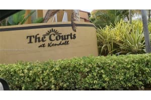 15650 SW 80th St, Miami, FL 33193, Sold 05/09/22