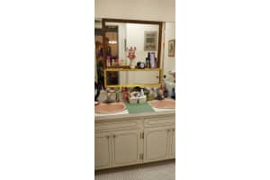215 SE 3rd Ave #406b, Hallandale Beach, FL 33009, Sold 03/23/22