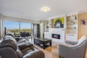1800 NE 114th St, Miami, FL 33181, Sold 06/01/22