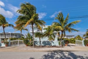 139 Marina Ave, Key Largo, FL 33037, Sold 03/30/22