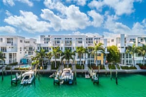 75 N Shore Dr, Miami Beach, FL 33141, Sold 06/10/22