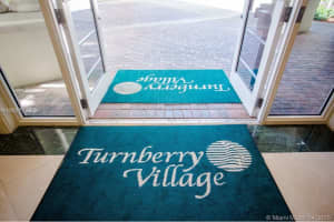 19900 E Country Club Dr, Aventura, FL 33180, Sold 04/14/22