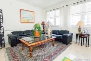 19900 E Country Club Dr, Aventura, FL 33180, Sold 04/14/22