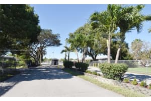 19800 SW 180th Ave LOT 272, Miami, FL 33187, Sold 04/06/22