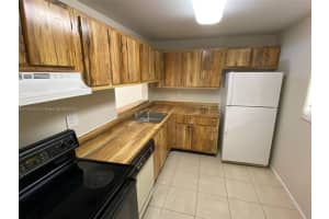 8005 SW 107th Ave, Miami, FL 33173, Sold 02/04/22