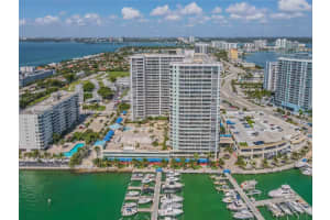 7601 E Treasure Dr, North Bay Village, FL 33141, Sold 03/31/22