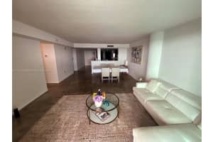 2101 Brickell Ave, Miami, FL 33129, Sold 04/22/22