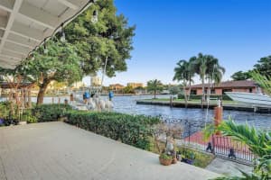 2776 SE 14th St, Pompano Beach, FL 33062, Sold 04/20/22