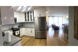 9500 W Bay Harbor Dr, Bay Harbor Islands, FL 33154, Sold 03/18/22