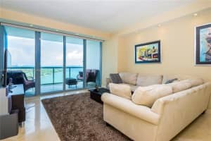 Blue on the Bay, 601 NE 36th St, Miami, FL 33137, Sold 02/18/22