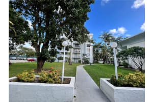 494 NW 165th St c501, Miami, FL 33169, Sold 03/11/22