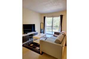 480 NW 20th St #208, Boca Raton, FL 33431, Sold 02/01/22
