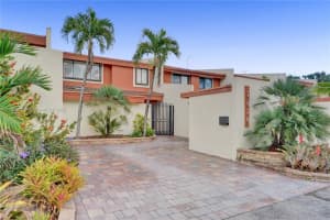 7878 SW 106th Cir, Miami, FL 33173, Sold 02/09/22