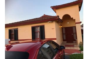 9207 NW 121st St, Hialeah Gardens, FL 33018, Sold 03/11/22