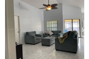 1667 Sunburst Way, Kissimmee, FL 34744, Sold 02/17/22