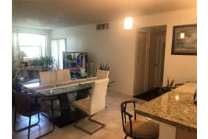 8873 Fontainebleau Blvd, Miami, FL 33172, Sold 02/28/22