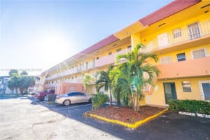 1540 NE 191st St, Miami, FL 33179, Sold 02/15/22