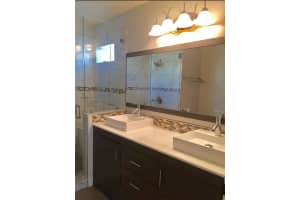18484 NW 52nd Path, Miami Gardens, FL 33055, Sold 03/01/22