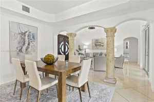 15962 NW 79th Ct, Hialeah, FL 33016, Sold 02/18/22