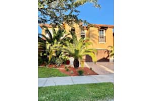 2653 SW 152nd Pl, Miami, FL 33185, Sold 02/04/22