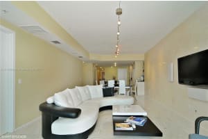 3801 Collins Ave, Miami, FL 33140, Sold 03/11/22