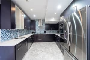 5255 Collins Ave #2a, Miami, FL 33140, Sold 06/01/22
