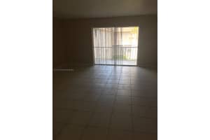10381 N Kendall Dr APT M5, Miami, FL 33176, Sold 03/09/22