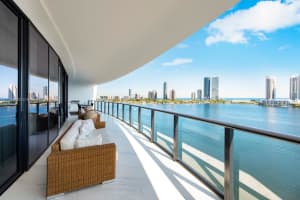 5000 Island Estates Dr, Aventura, FL 33160, Sold 02/18/22