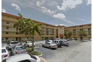 8889 Fontainebleau Blvd, Miami, FL 33172, Sold 03/11/22