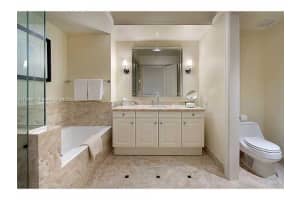 1435 Brickell Ave, Miami, FL 33131, Sold 04/11/22