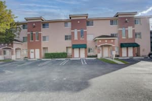 12005 SW 14th St, Miami, FL 33184, Sold 02/25/22