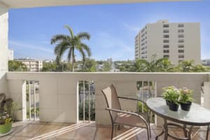 800 West Ave, Miami Beach, FL 33139, Sold 02/18/22