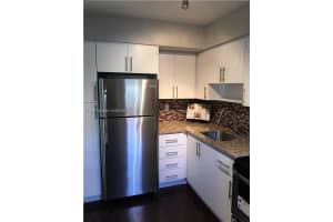 1615 NE Miami Gardens Dr, Miami, FL 33179, Sold 02/02/22