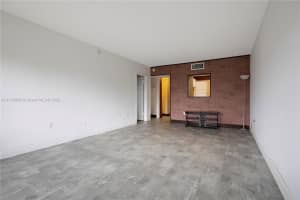 2810 NE 201st Terrace APT G322, Aventura, FL 33180, Sold 01/19/22