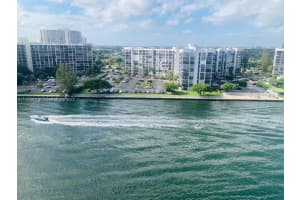 3001 S Ocean Dr, Hollywood, FL 33019, Sold 02/28/22