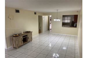 220 W Park Dr, Miami, FL 33172, Sold 03/18/22