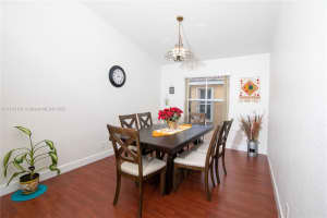 584 Cascade Falls Dr, Weston, FL 33327, Sold 03/31/22